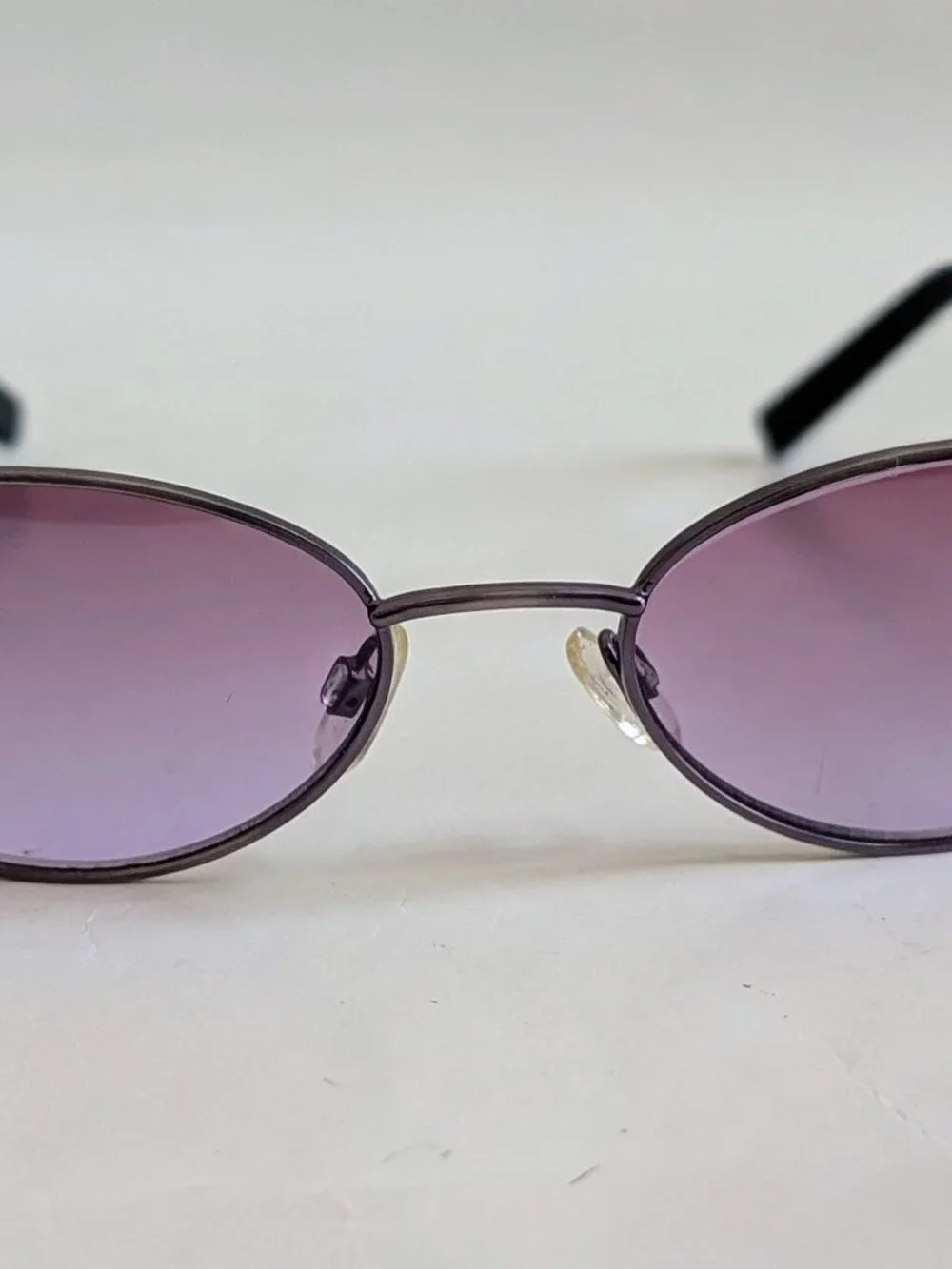 NWT Vintage 90's Large Oval Metal Sport Sunglasses (L. Pink)